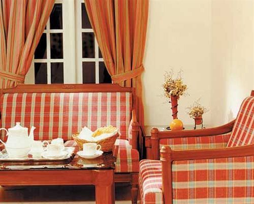 The Avenue Center Hotel Kochi Exterior foto